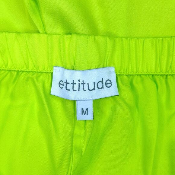ettitude Sateen Shortie Shorts - Size Medium - Lime - Picture 3 of 8